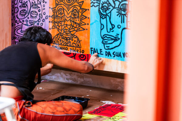 2411011_Tapume_@reversofilmes_@samucafischer_50 2411011_Tapume_@reversofilmes_@samucafischer_50