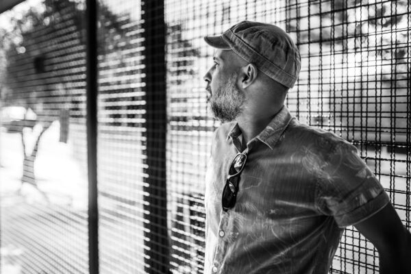 ATRAVÉS-LANÇAMENTO_LIVRO_LEO_BELTRÃO-MAMA_CADELA-20_04_2024 © Flávio Charchar - IMPRENSA-32 ATRAVÉS-LANÇAMENTO_LIVRO_LEO_BELTRÃO-MAMA_CADELA-20_04_2024 © Flávio Charchar