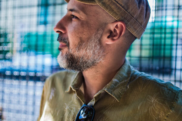 ATRAVÉS-LANÇAMENTO_LIVRO_LEO_BELTRÃO-MAMA_CADELA-20_04_2024 © Flávio Charchar - IMPRENSA-33 ATRAVÉS-LANÇAMENTO_LIVRO_LEO_BELTRÃO-MAMA_CADELA-20_04_2024 © Flávio Charchar